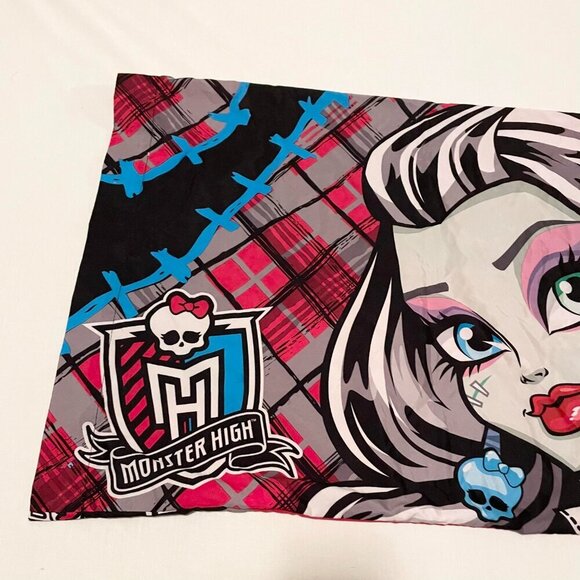 Monster High Pillow Case 29''X20'' Frankie Stein - Picture 3 of 16